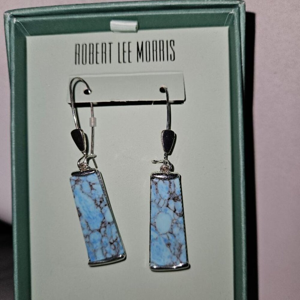 NWT Robert Lee Morris faux turquoise silver earrings. Pretty!